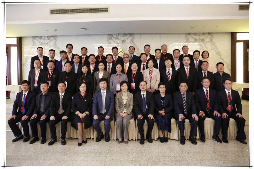 集團(tuán)董事長王根彬當(dāng)選第十六屆南京市工商聯(lián)（總商會）副會長